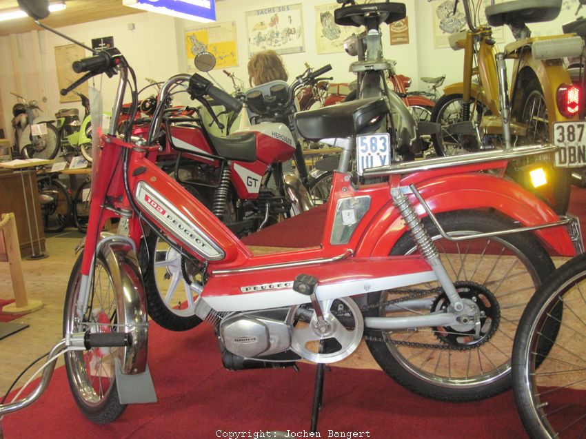 Peugeot 103 M-D beliebtes Tuningobjekt