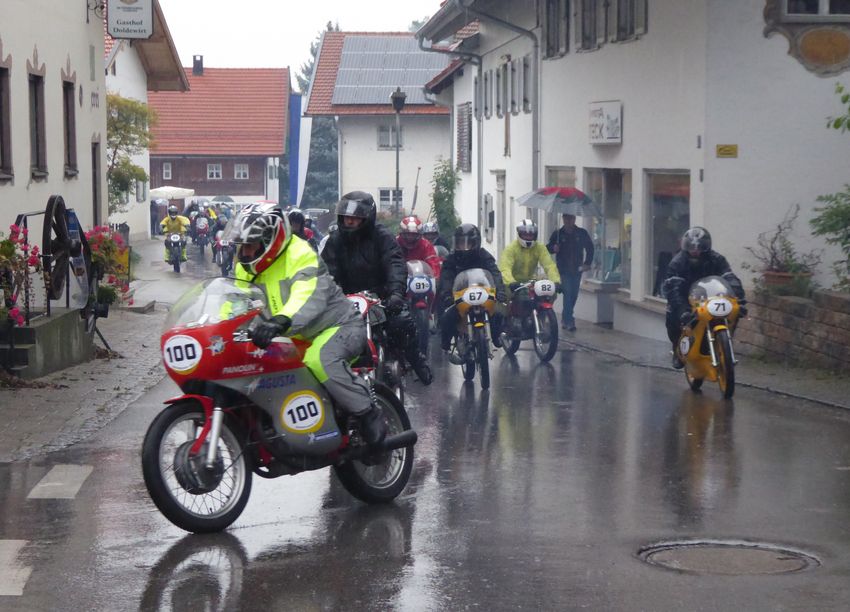 023 Ueberfuehrungsfahrt am Samstagmorgen