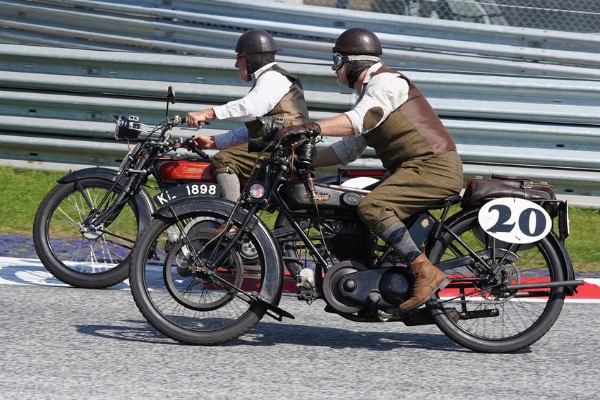 Hawker 1923 gegen Raleigh 1924 RH 2023 c Müllegger Erich